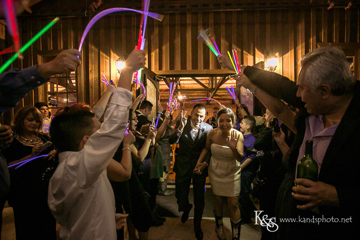 Hidden Springs Wedding by Dallas Wedding Photographers - K & S P